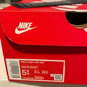 NIKE Dunk Low 5.5Y/7W